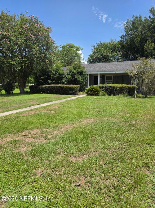 36913 Center Ave, DADE CITY, FL, 33525-3634 | Card Image