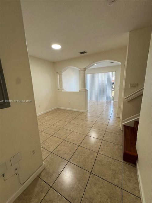 1403 Se 27th Ct, Homestead, FL, 33035-2577 | Card Image