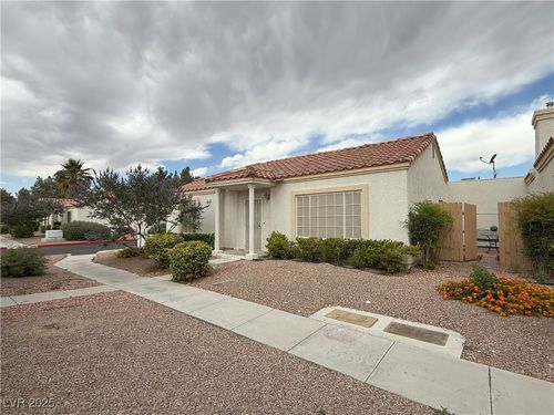 unit-101-5424 Comchec Way, Las Vegas, NV, 89108-3558 | Card Image