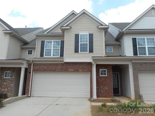 5860 Glassport Ln, Charlotte, NC, 28210-4499 | Card Image