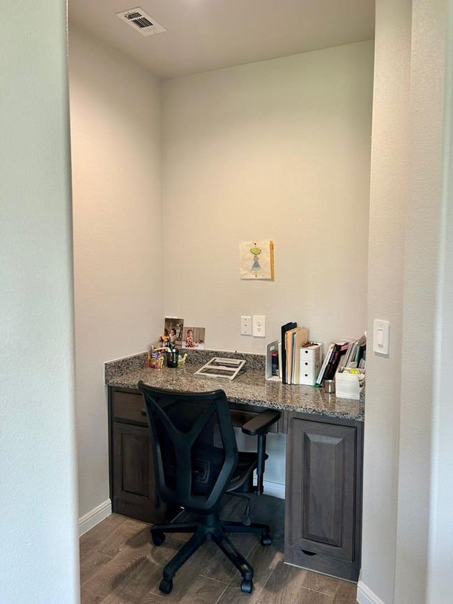 7103 Mcpherson Ln, House other with 5 bedrooms, 3 bathrooms and 2 parking in Midland TX | Image 12