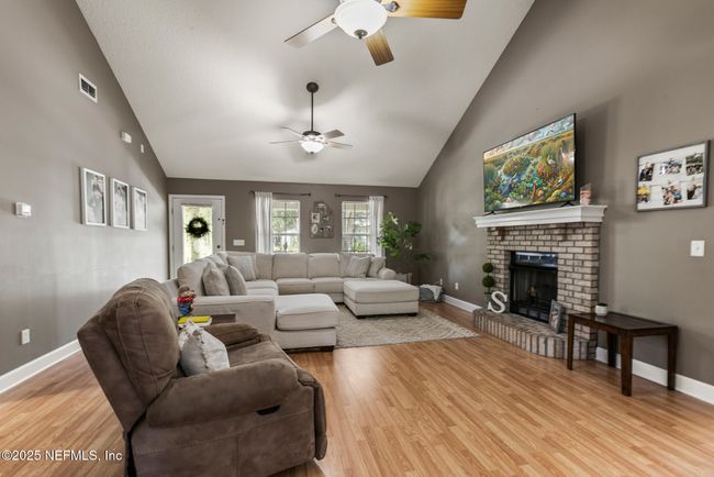85 Murray St N, House other with 3 bedrooms, 2 bathrooms and null parking in Baldwin FL | Image 8