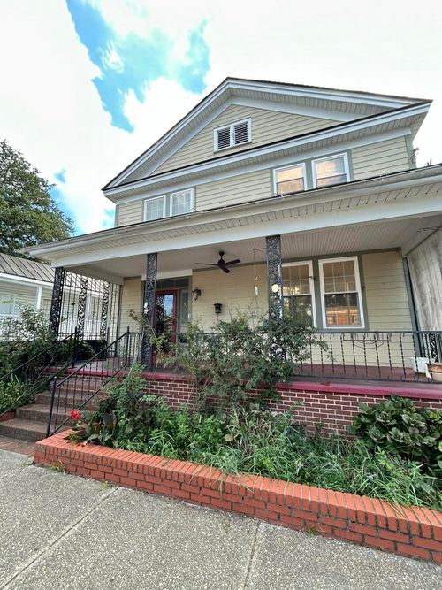 9 Ashton Street, Charleston, SC, 29403 | Card Image