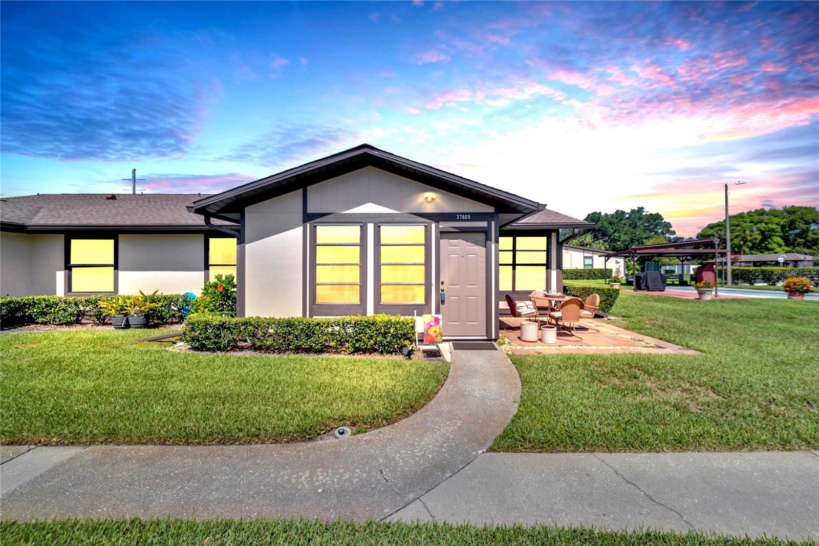 Alissa Dr, Zephyrhills, FL 33542