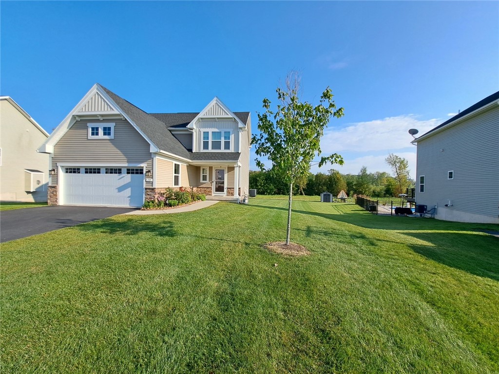 Harvest Ridge Trl, West Henrietta, NY 14586