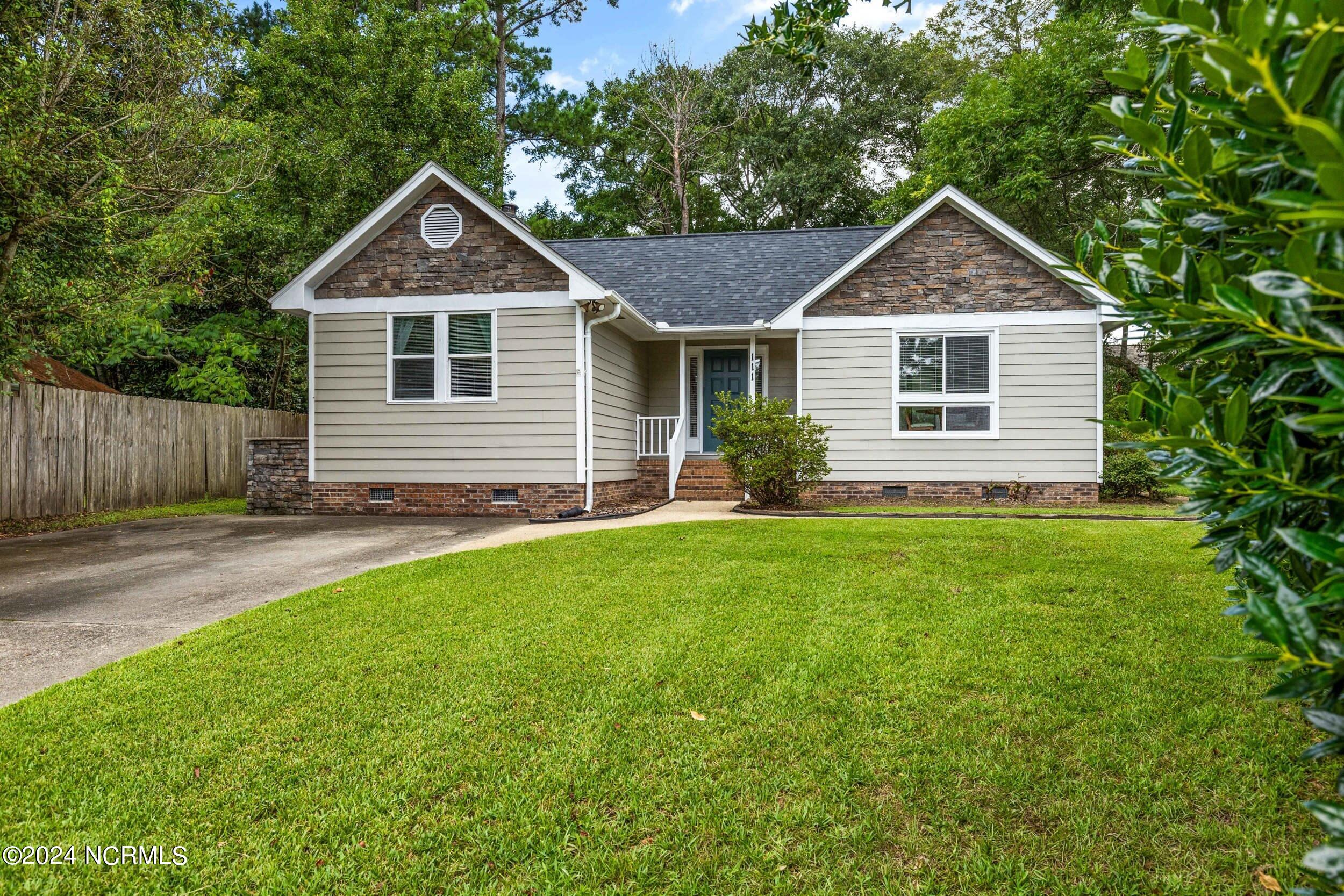 Dron Pl, Wilmington, NC 28409