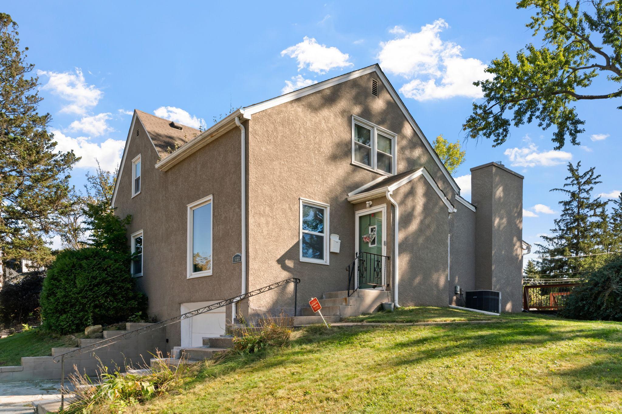 Clear Ave, Saint Paul, MN 55106