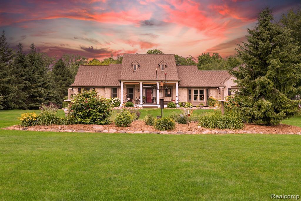 Salem Farms Dr, South Lyon, MI 48178