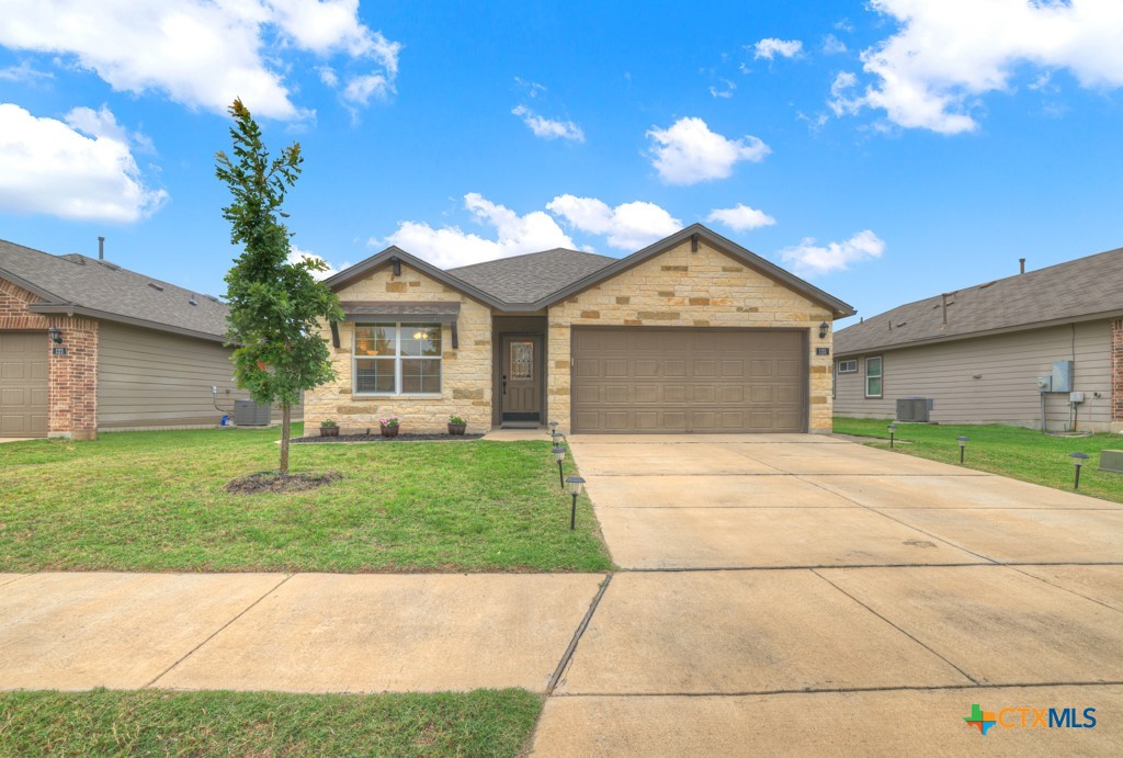 Dieter Dr, San Marcos, TX 78666