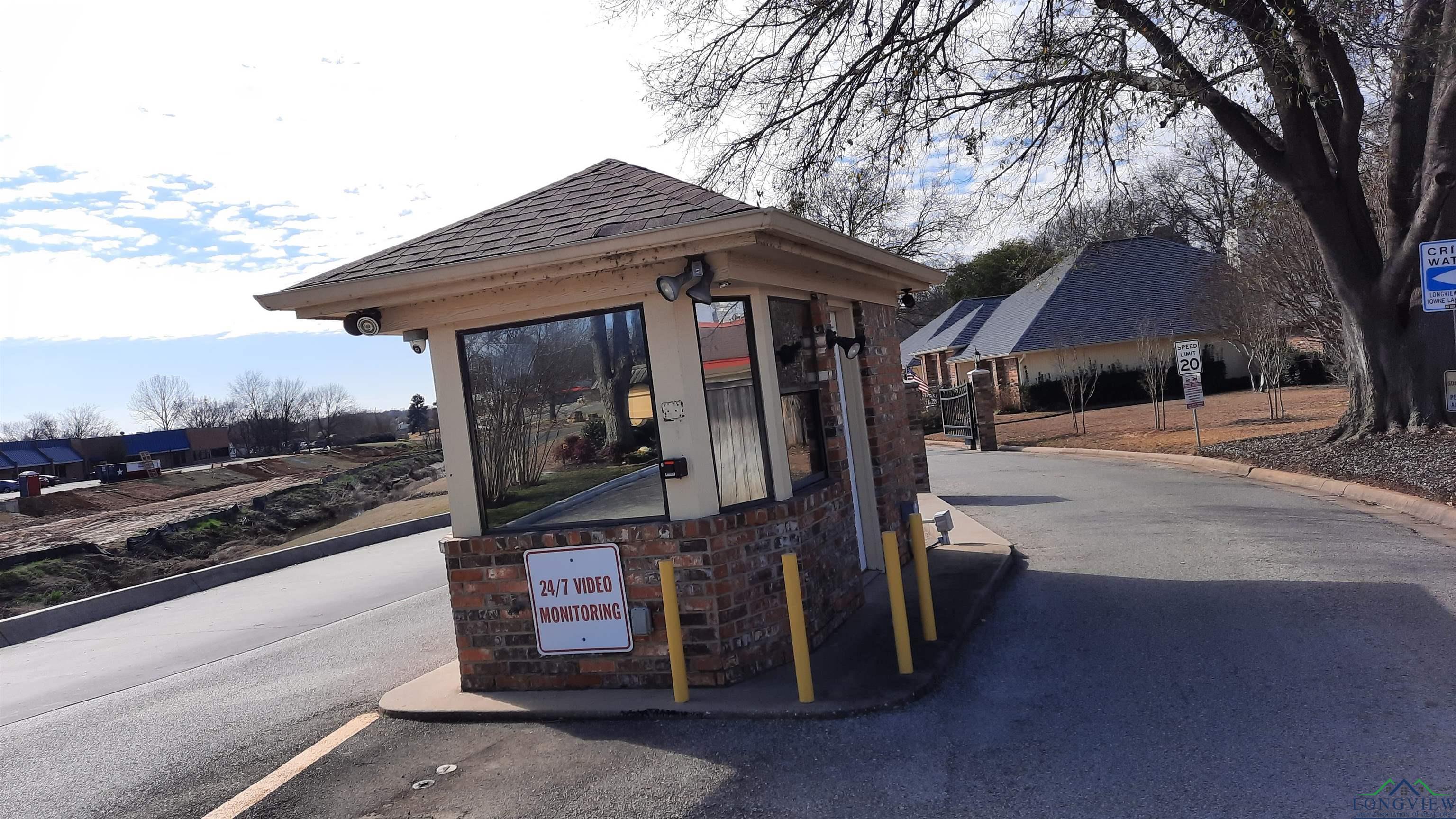 Yorktown Ct, Longview, TX 75601