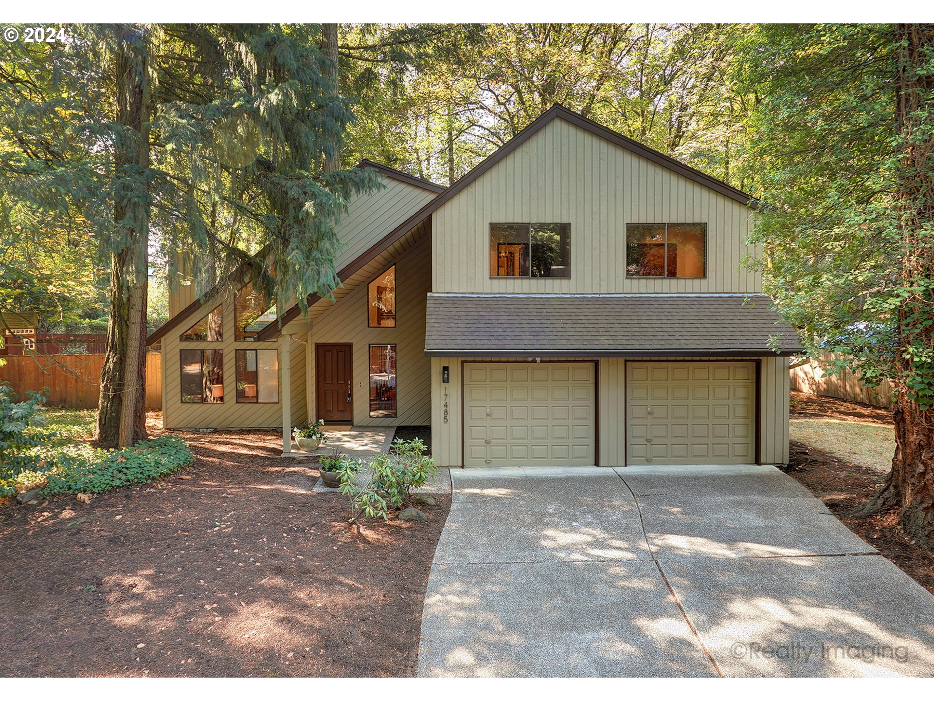 Rivendell Dr, Portland, OR 97224