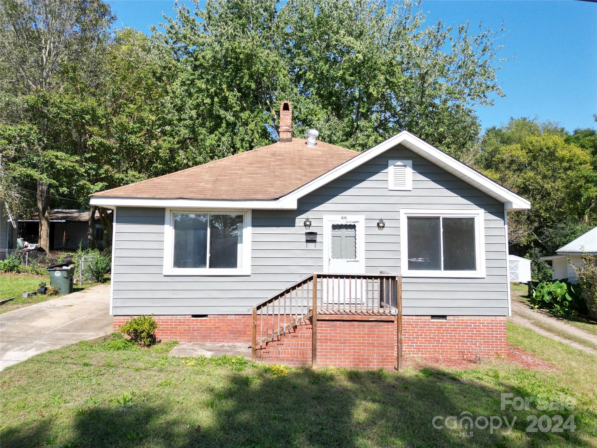 Cherry St, Wadesboro, NC 28170