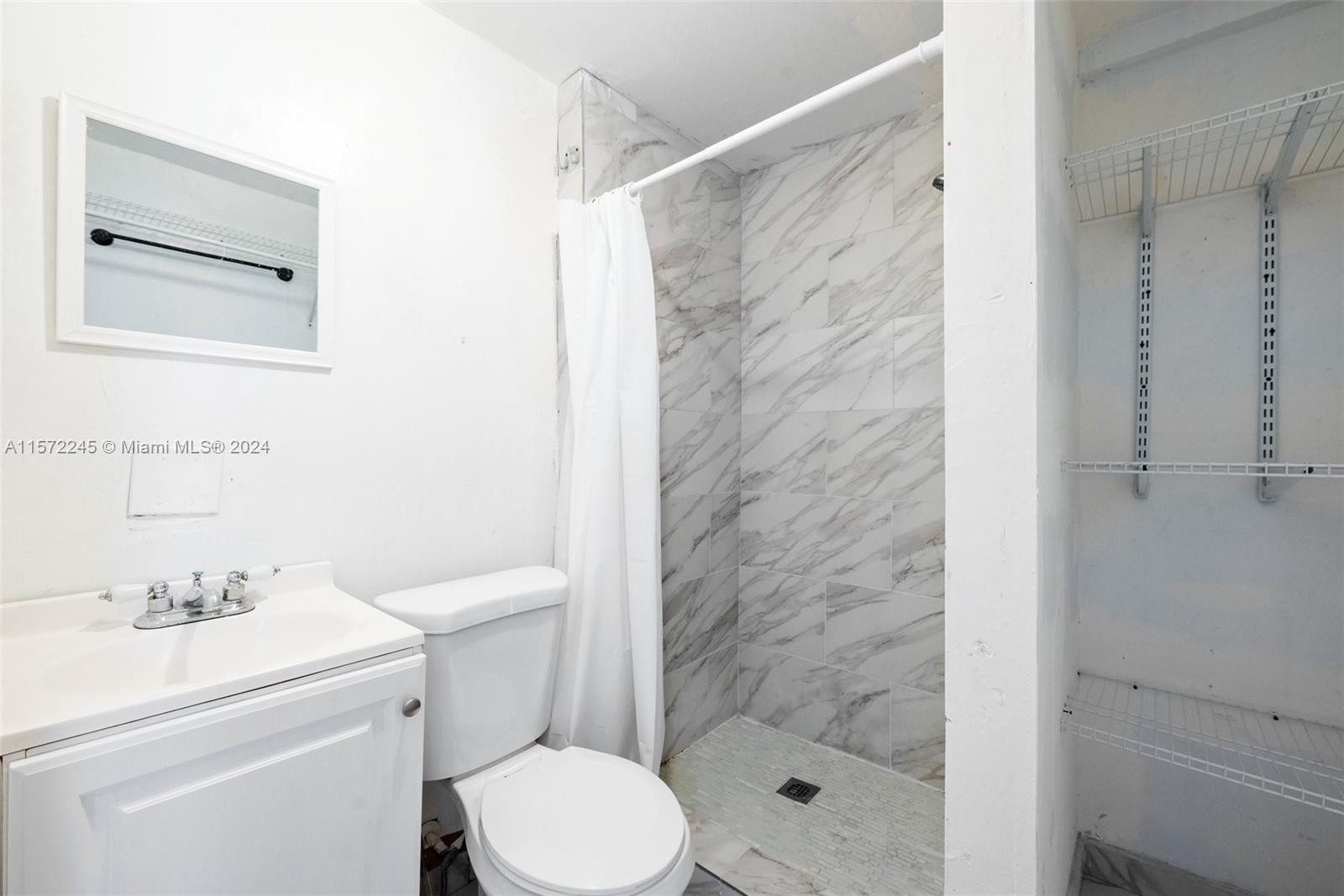 Lee Dr, Miami Springs, FL 33166