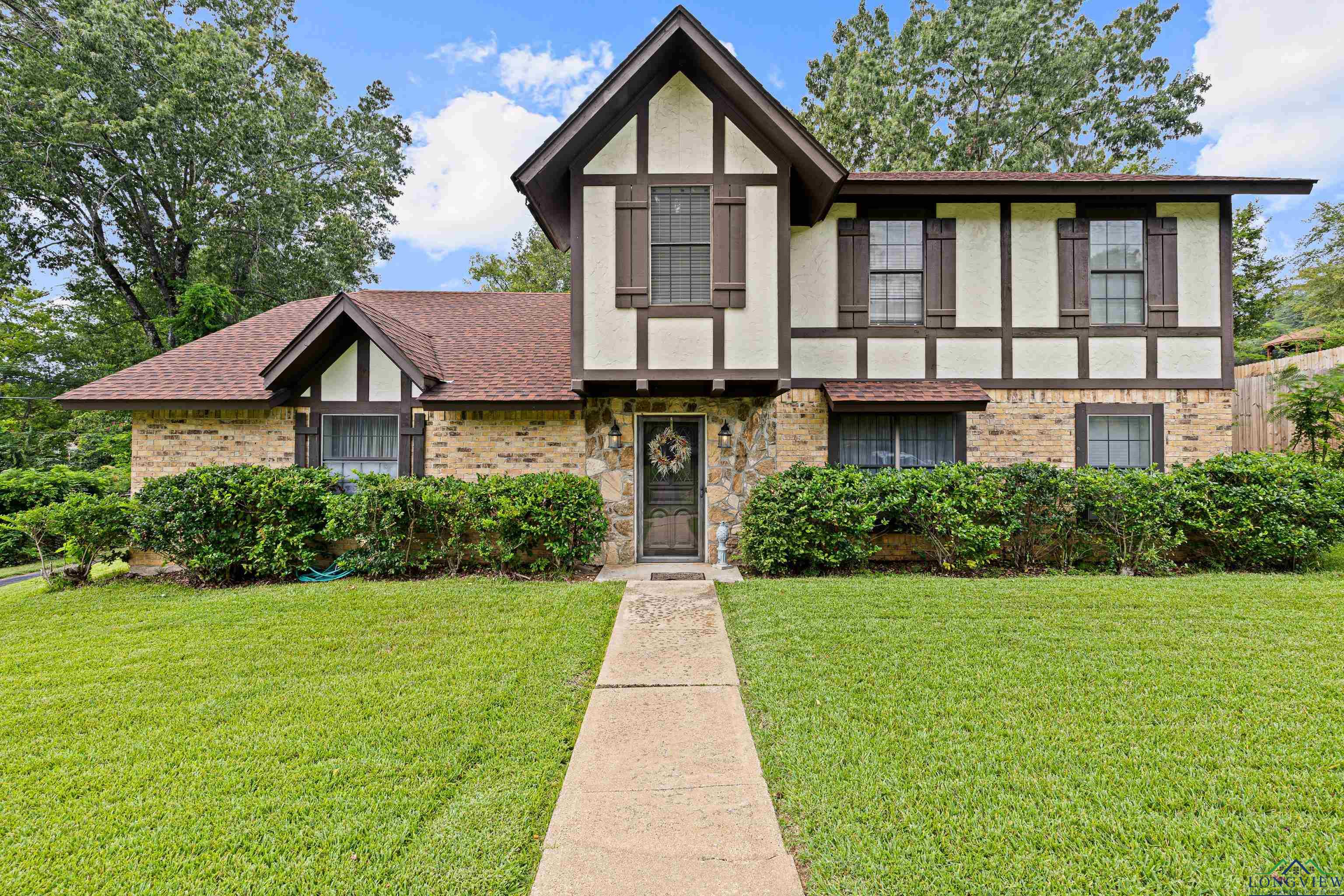 Willow Oak Dr, Longview, TX 75601
