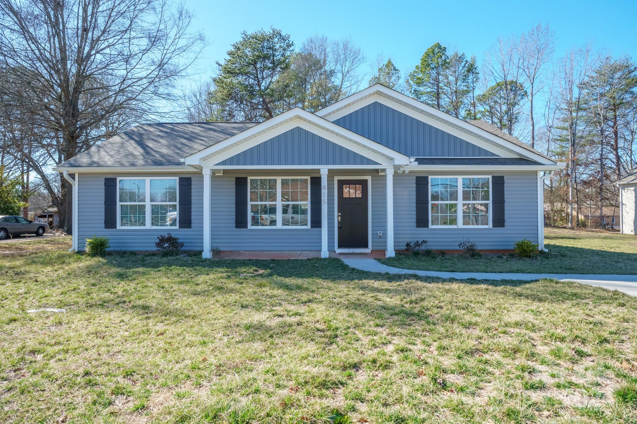 Baker St, Gastonia, NC 28052