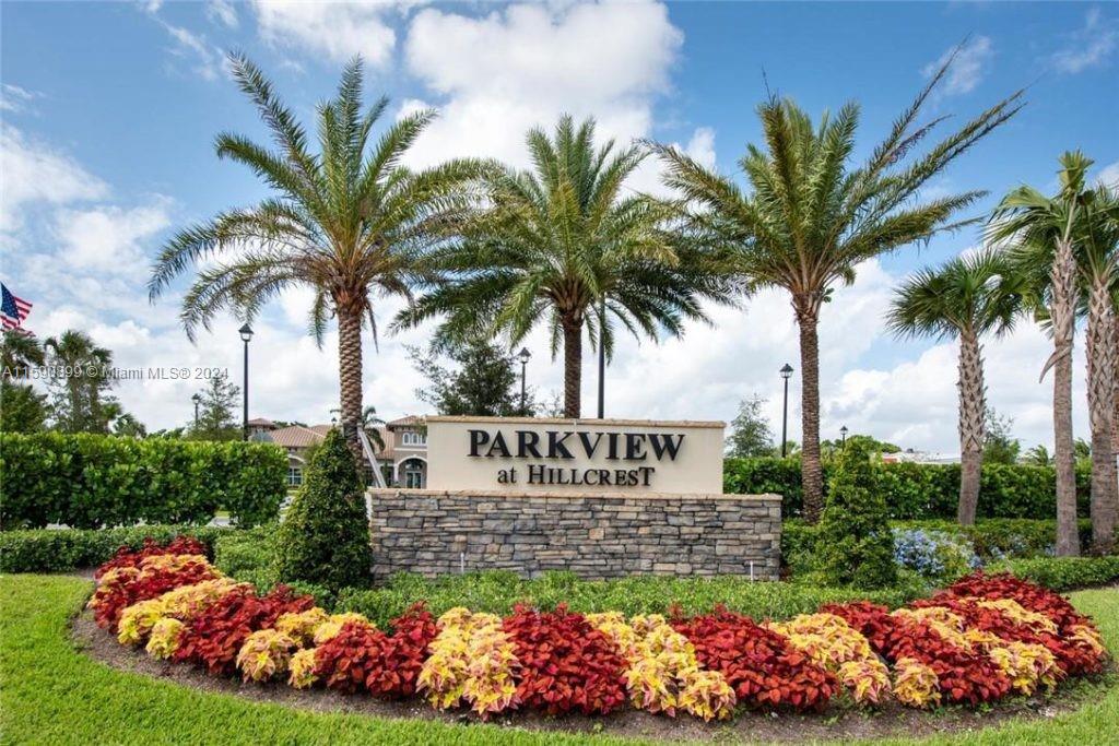 Myrtle Oak Ter, Hollywood, FL 33021