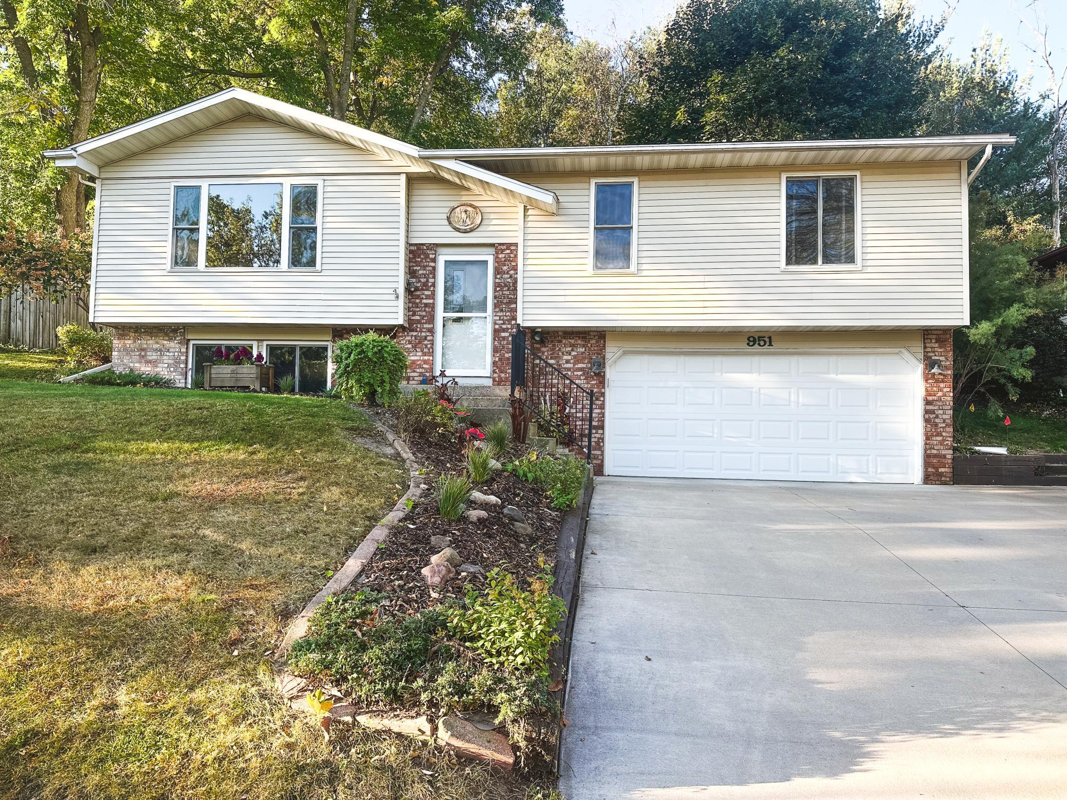 Pioneer Rd, Red Wing, MN 55066