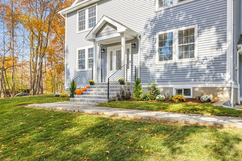 Belknap St, Westborough, MA 01581