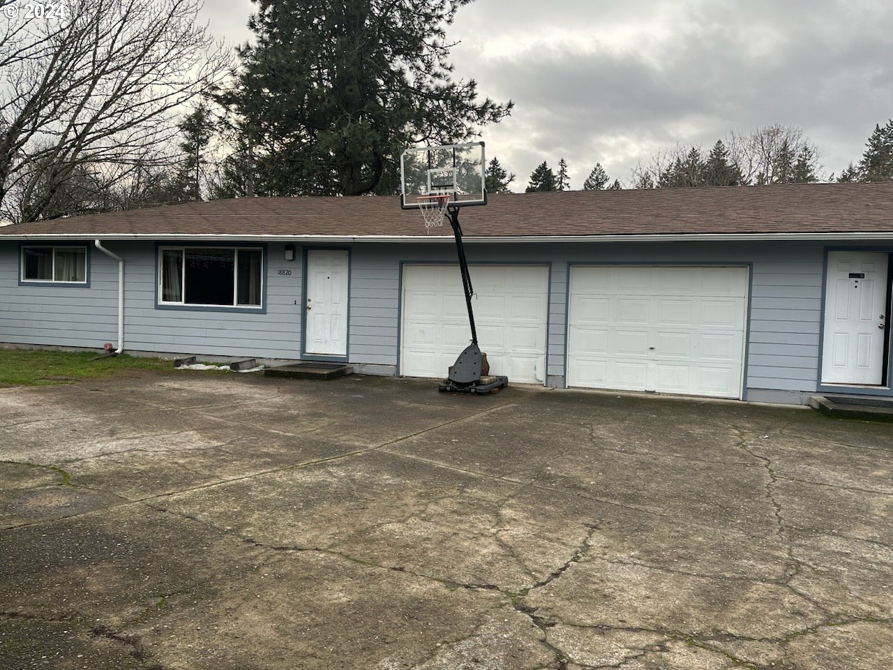 Yamhill St, Portland, OR 97233