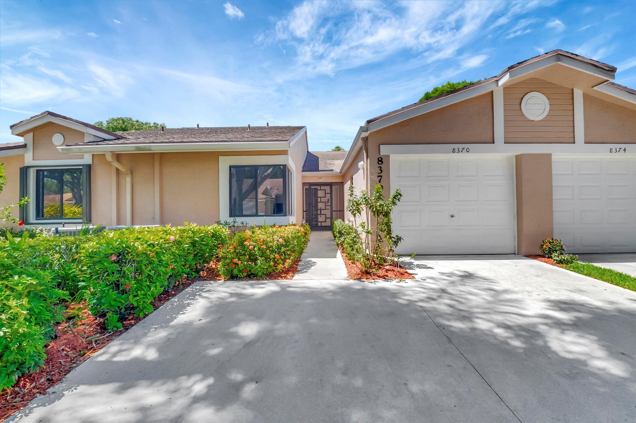 Springlake Dr, Boca Raton, FL 33496