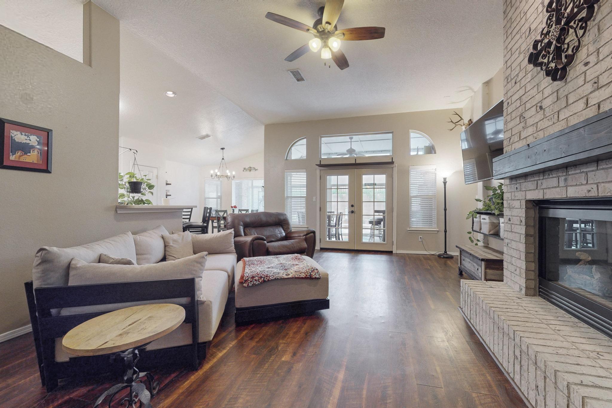 Arrowhead Ave, Albuquerque, NM 87114