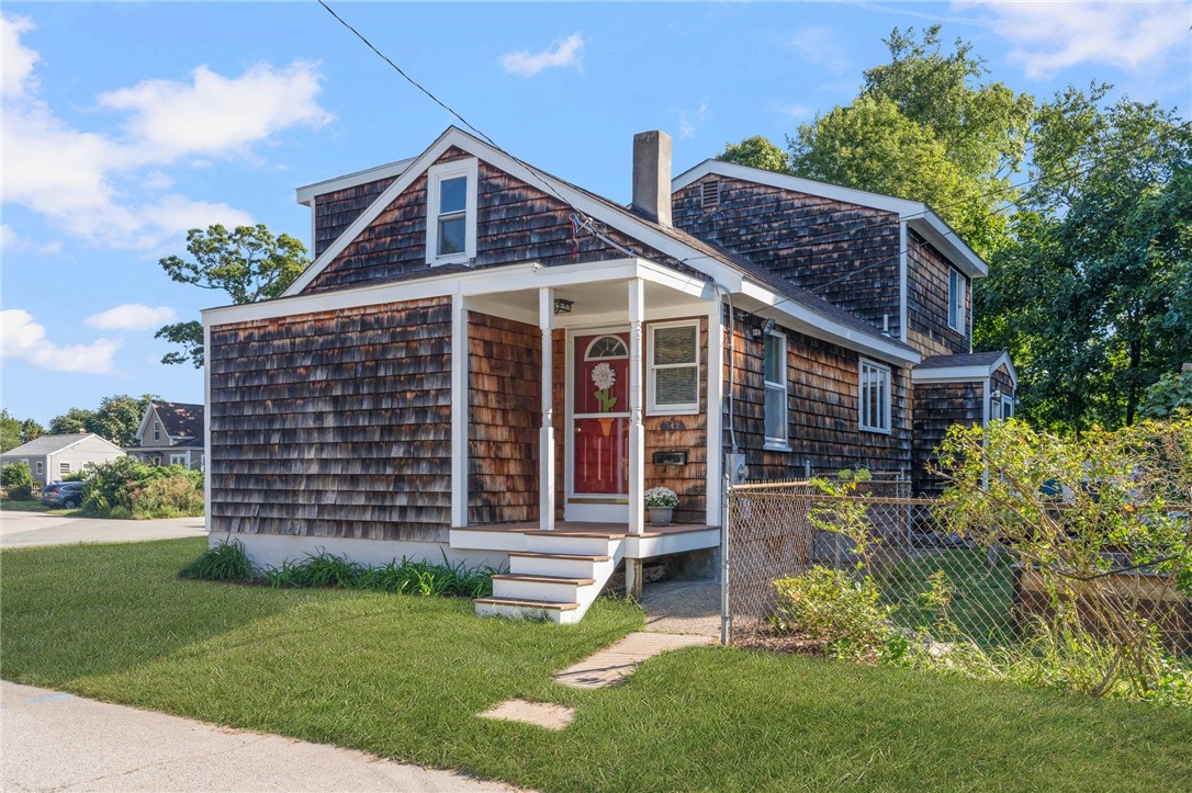 Harrington Ave, Warwick, RI 02888