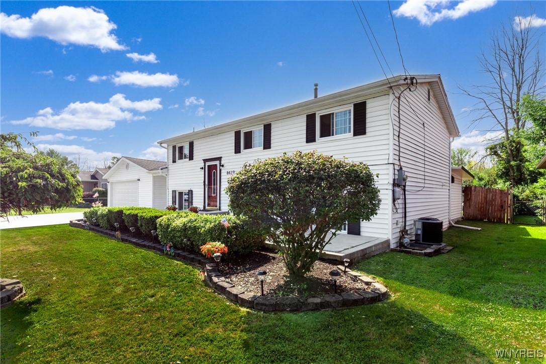 3rd Ave, Niagara Falls, NY 14304