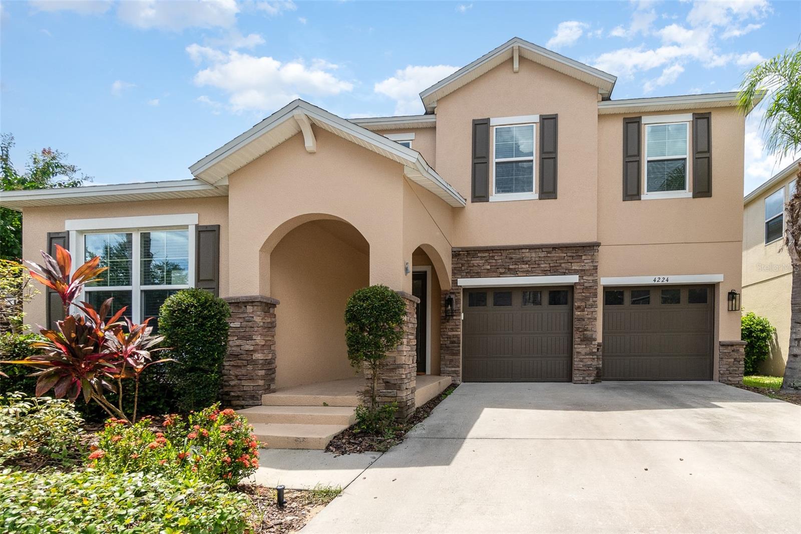 Oak Lodge Way, Winter Garden, FL 34787