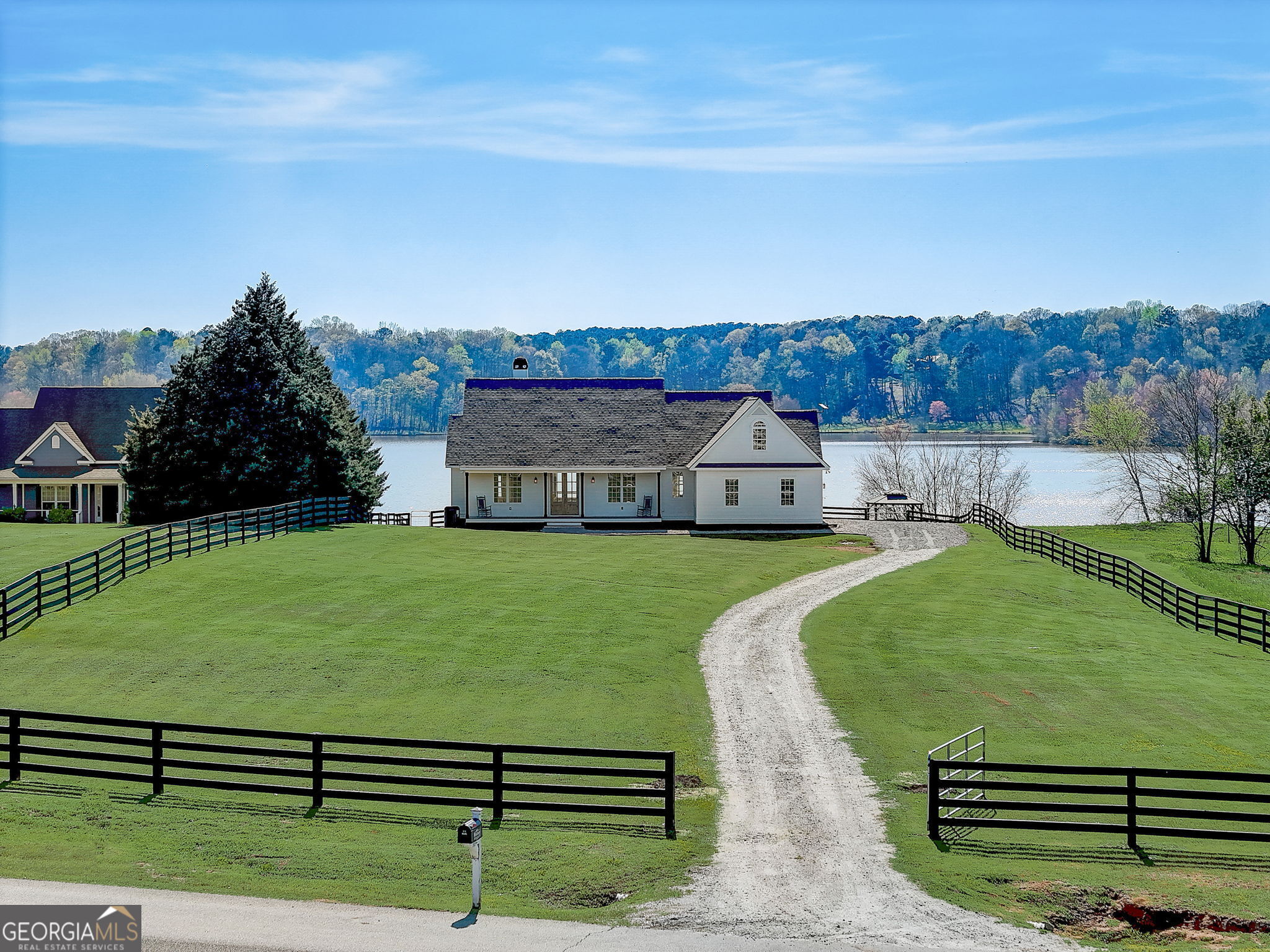 Shoreline Dr, Madison, GA 30650
