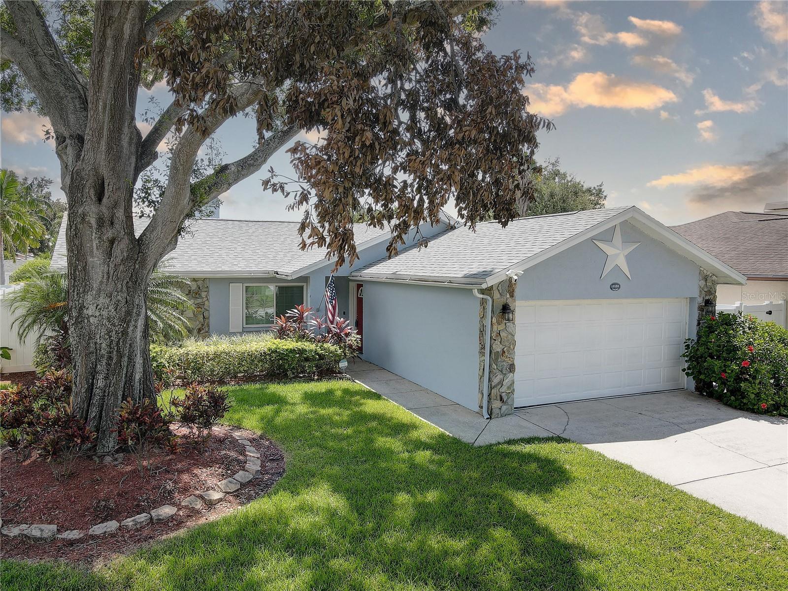 72nd Way, Largo, FL 33773