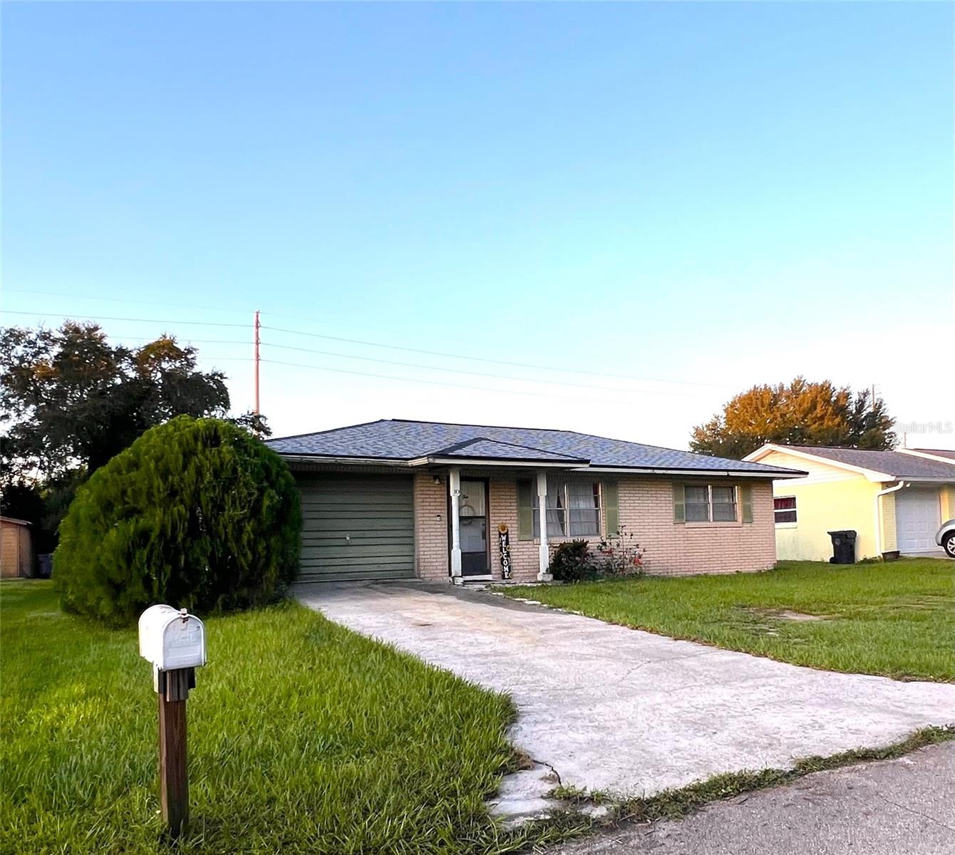 Orange St, Avon Park, FL 33825