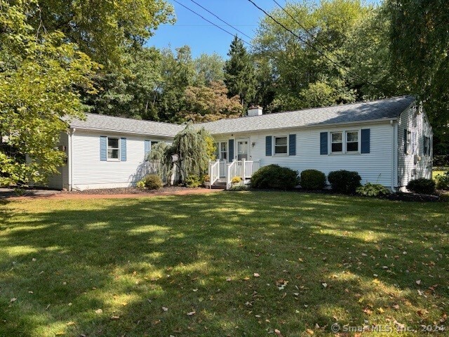 Willow St, Cheshire, CT 06410
