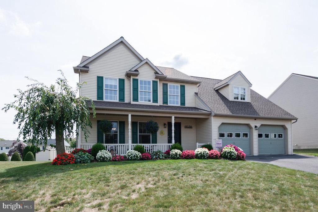 Lantern Ln, Palmyra, PA 17078