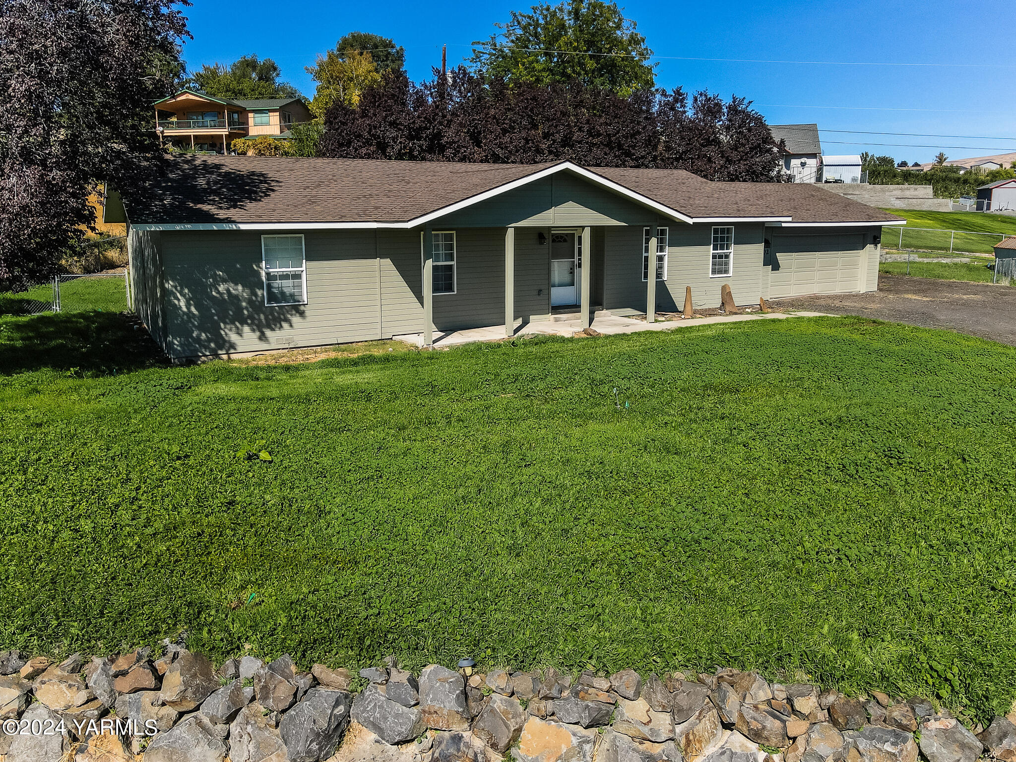 Amanda Ln, Selah, WA 98942