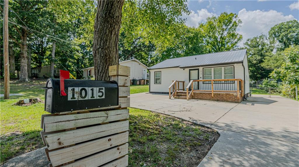 Sykes Ave, Greensboro, NC 27405