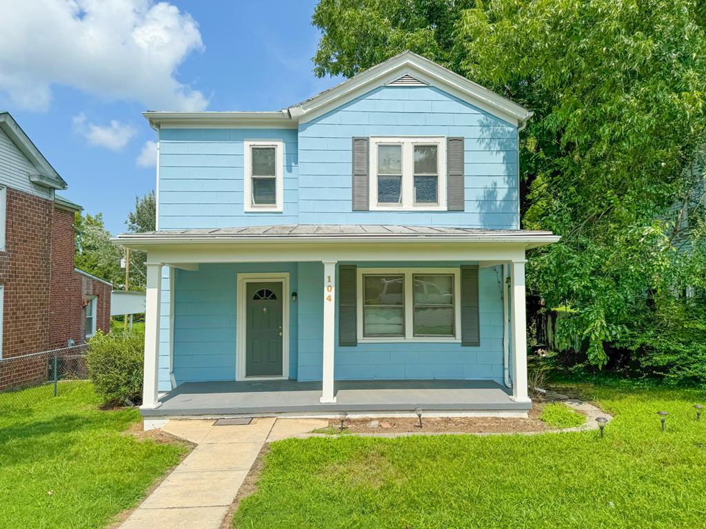 Tennessee Ave, Crewe, VA 23930