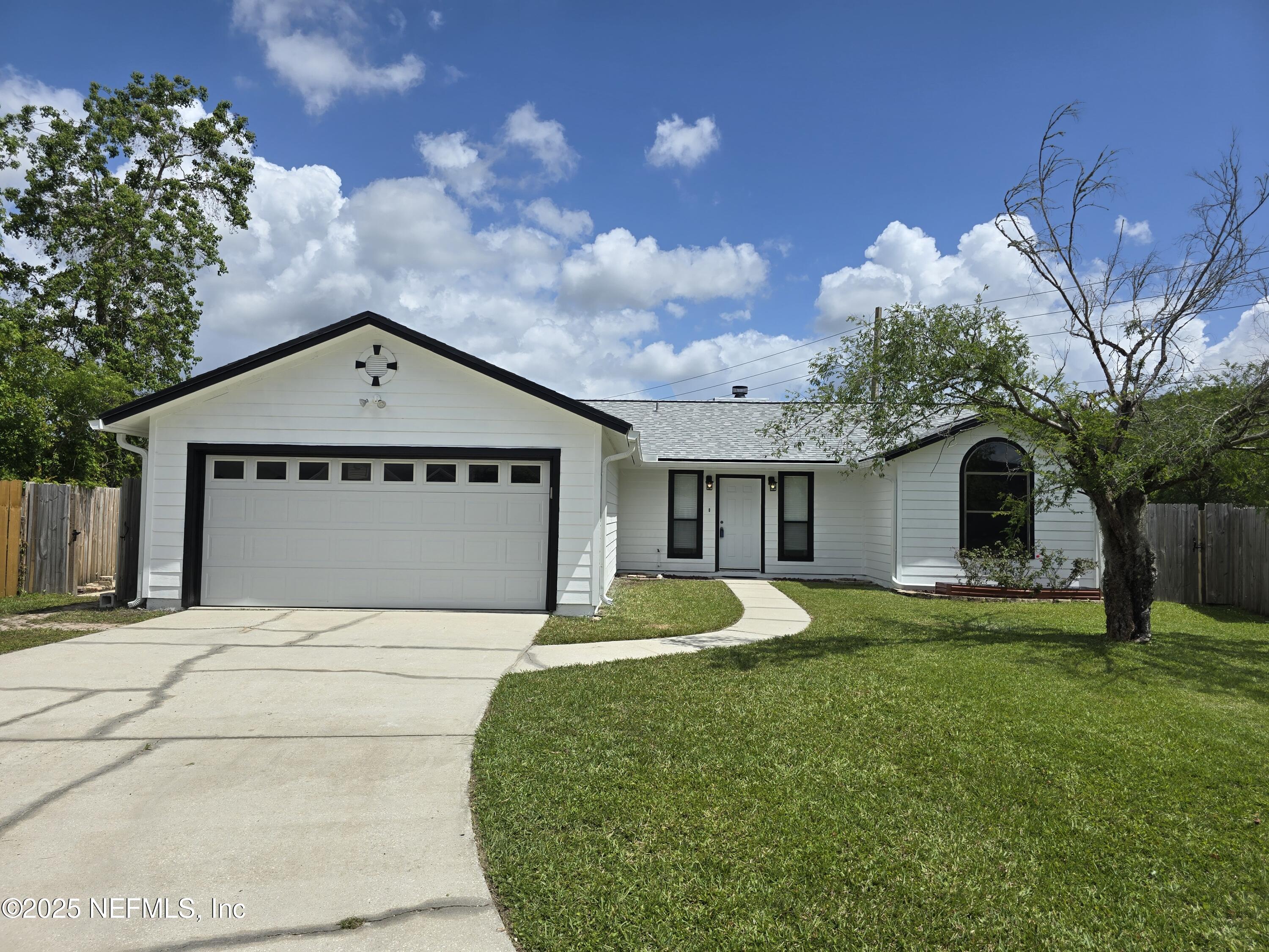 Sweet Rose Ln, Jacksonville, FL 32244