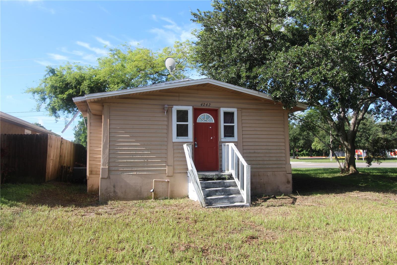 Raleigh St, Orlando, FL 32811