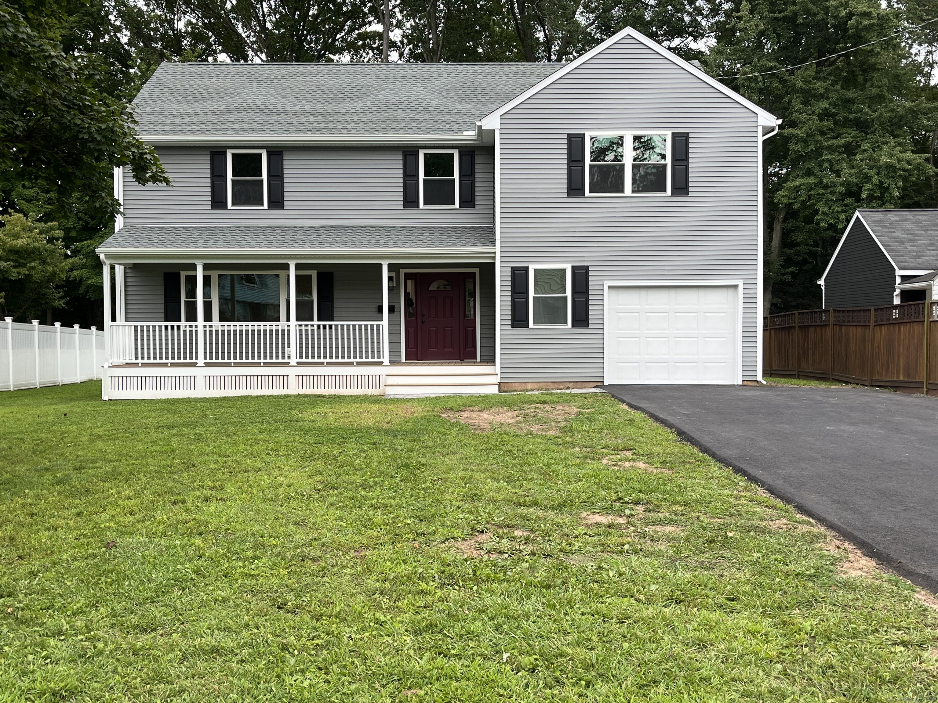 Overbrook Rd, West Hartford, CT 06107