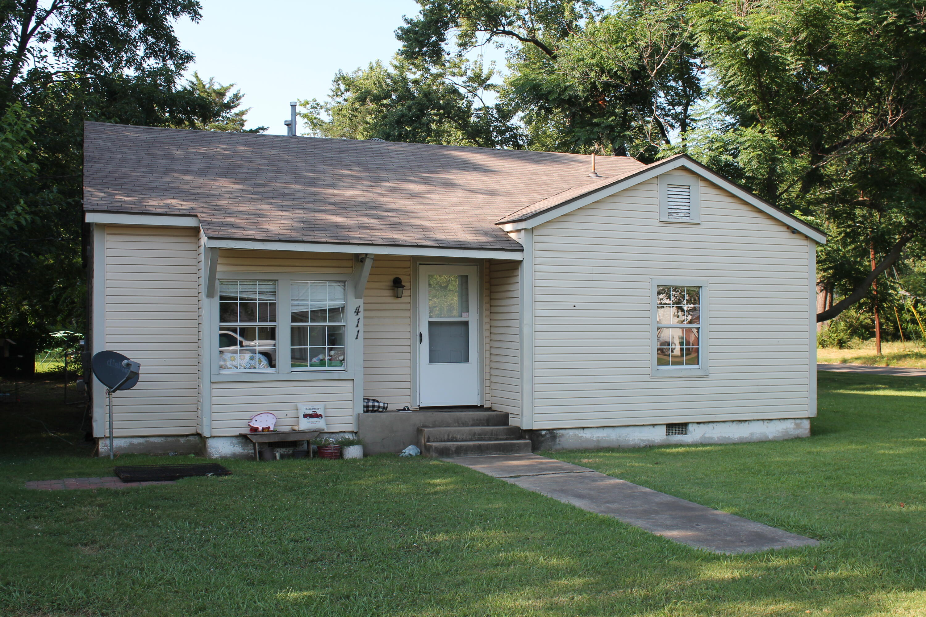 H St, Russellville, AR 72801