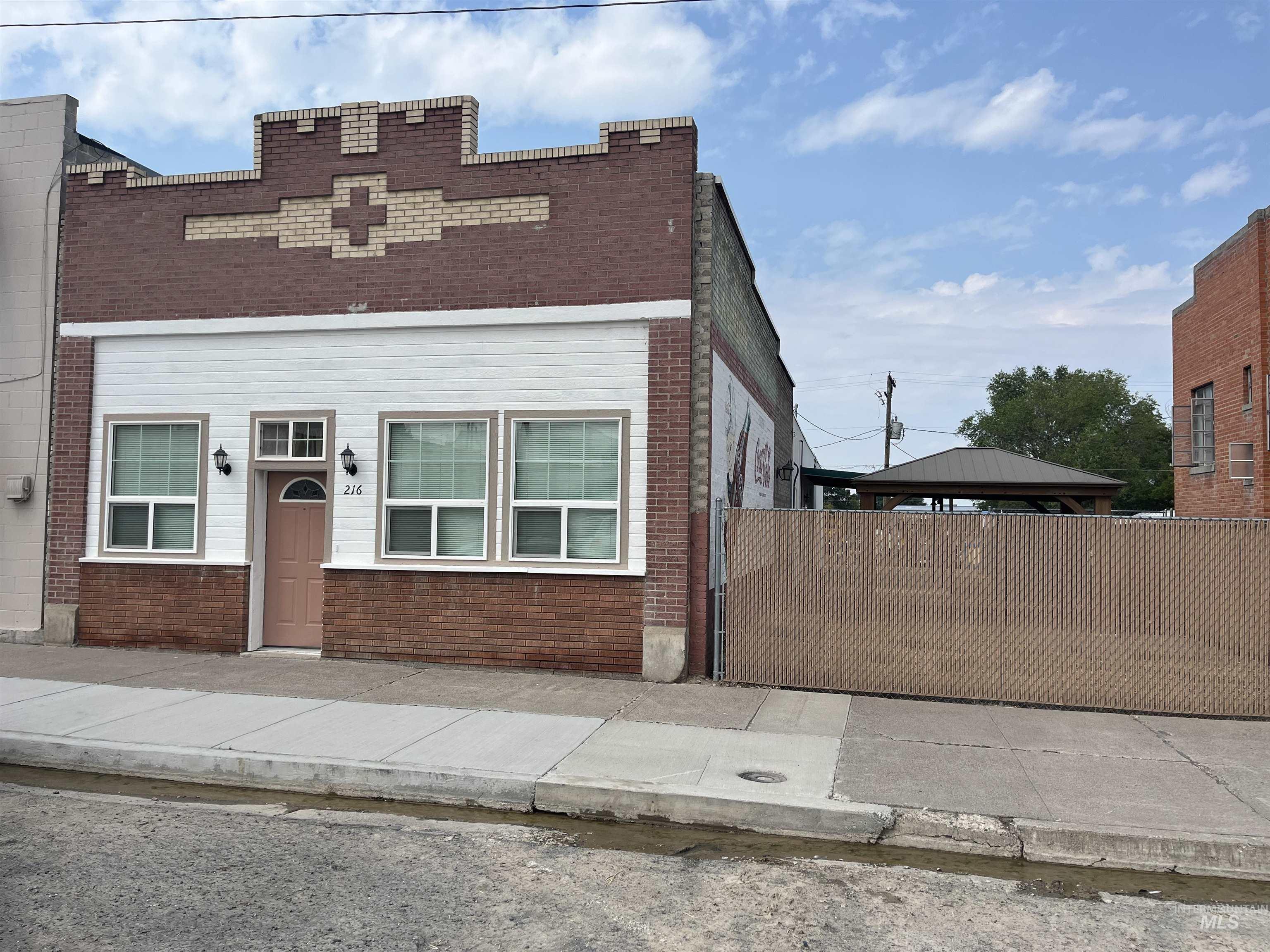 Main St, Filer, ID 83328