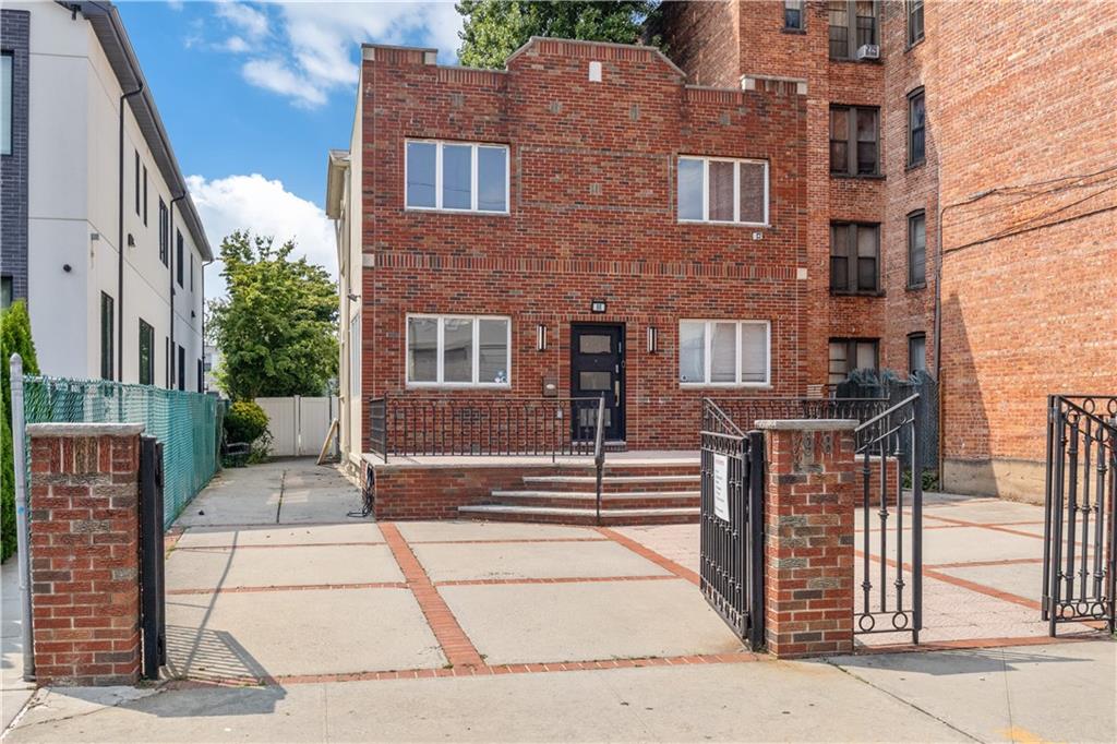 Van Sicklen St, Brooklyn, NY 11223