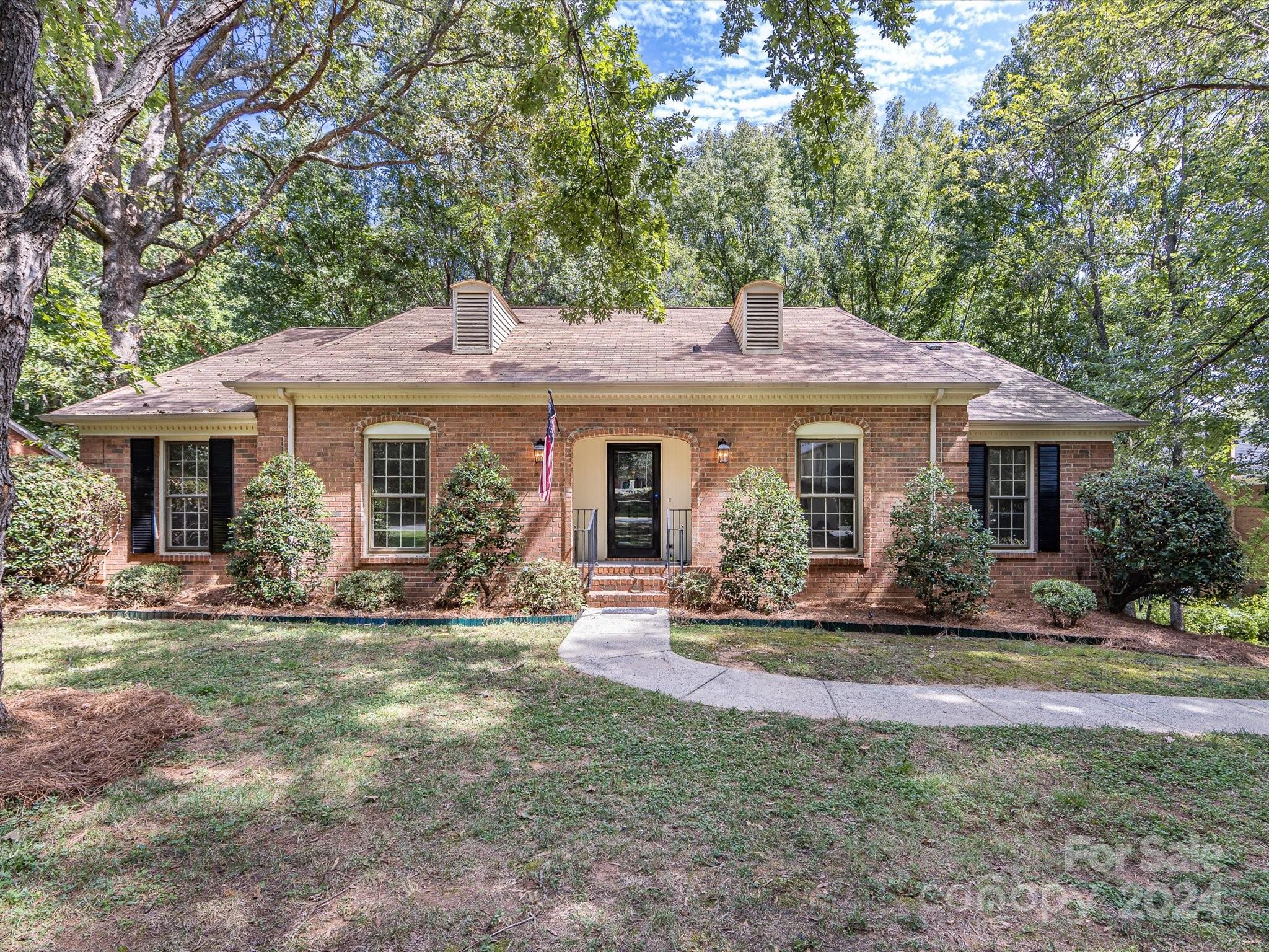 Houston Ridge Rd, Charlotte, NC 28277