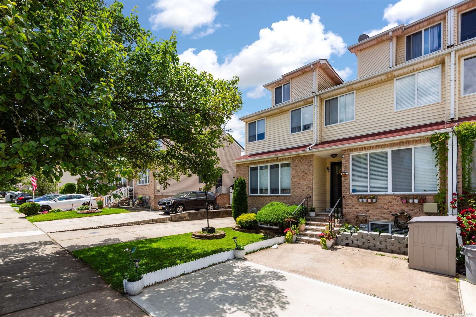 Kenilworth Ave, Staten Island, NY 10312