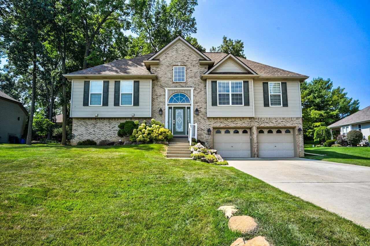 Pine Lake Forest Dr, Linden, MI 48451