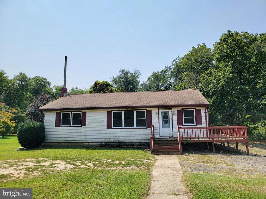 Irving Ave, Millville, NJ 08332
