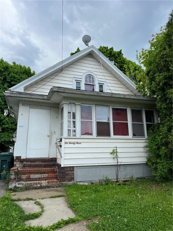 Emerson St, Rochester, NY 14613