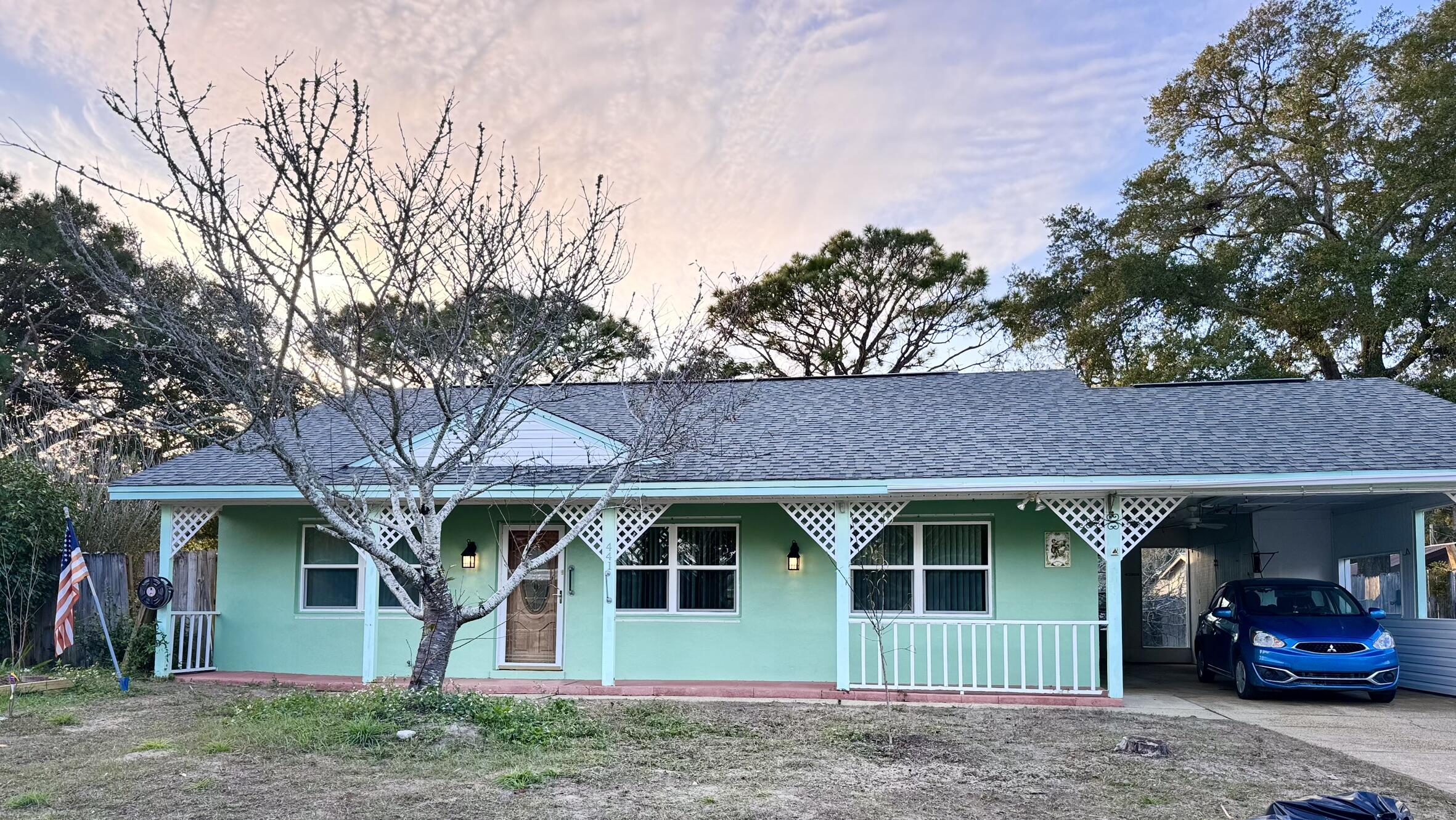 Stonehenge Dr, Mary Esther, FL 32569