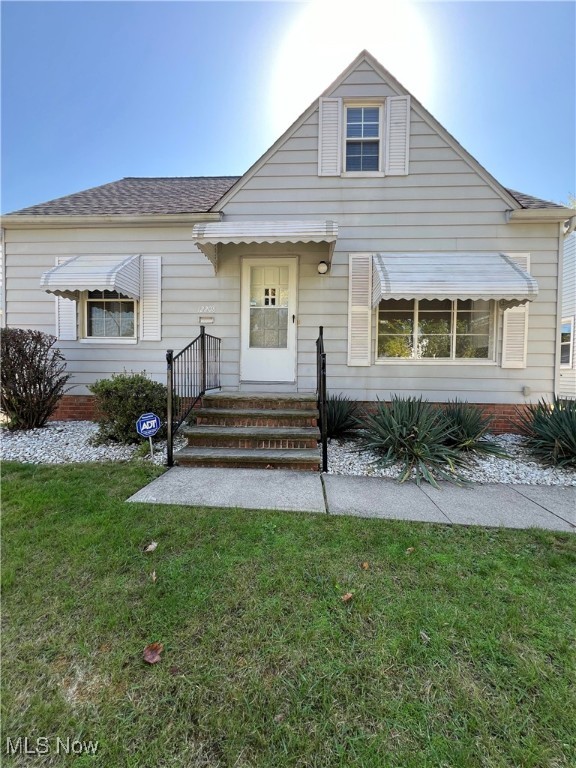 Tonsing Dr, Cleveland, OH 44125