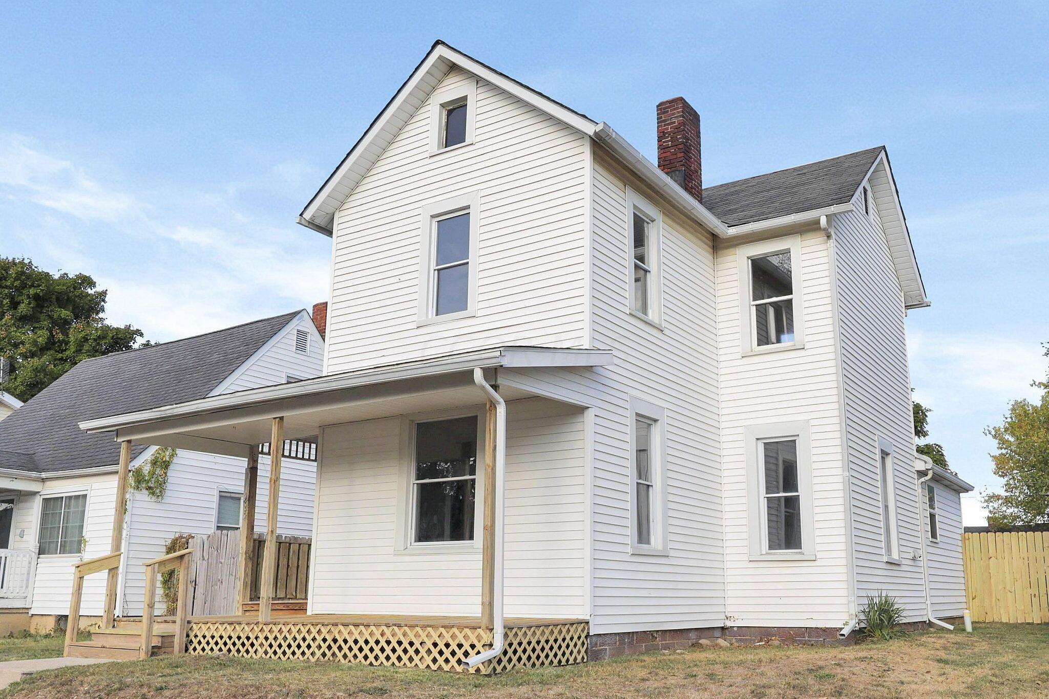 Pierce Ave, Lancaster, OH 43130